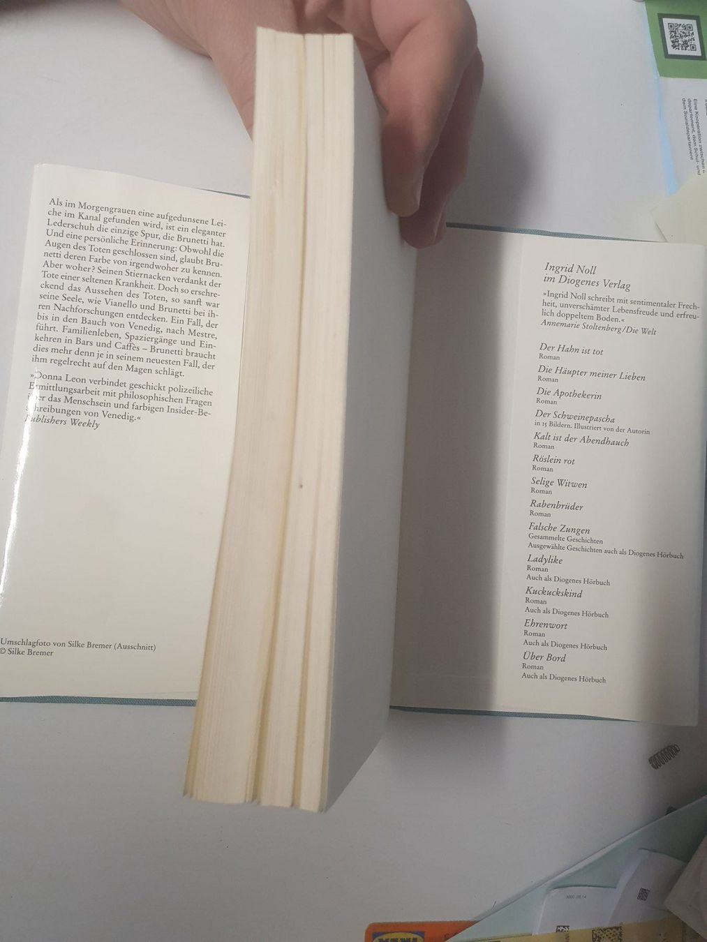 Libri: Donna Leon Tierische Profile Diogenes Werner Schmitz – Usato da Zürich venduto da Alibaba1234 2