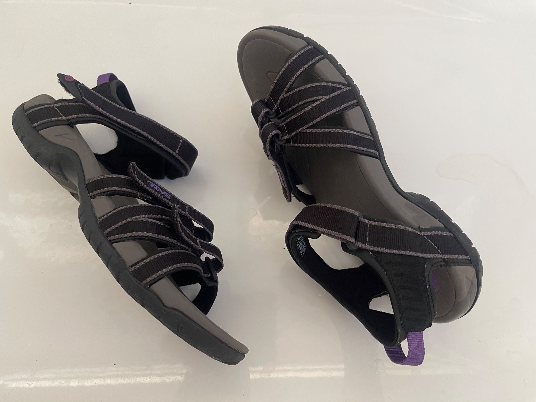 Teva Scarpe da donna: Sandale Damen – Usato da Kaiseraugst venduto da muddy_fox 1