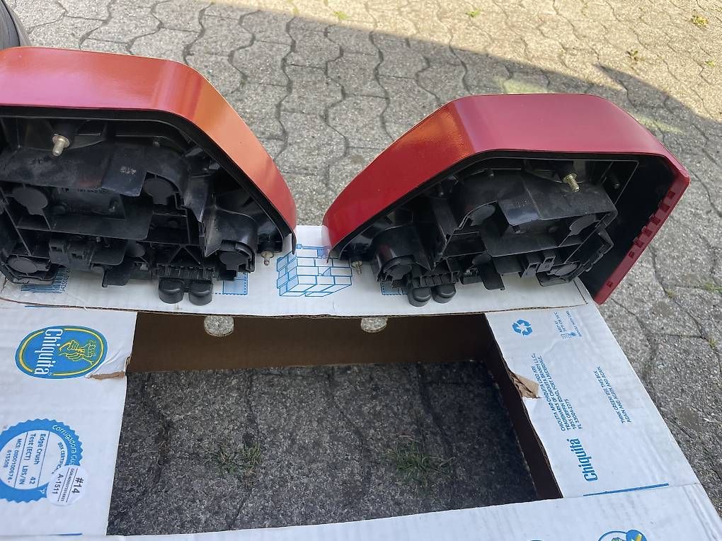 Tutti pezzi di ricambio auto: Vw Golf 2 Rot Lasierte Rückleuchten – Usato da Oberuzwil venduto da paddy031 3