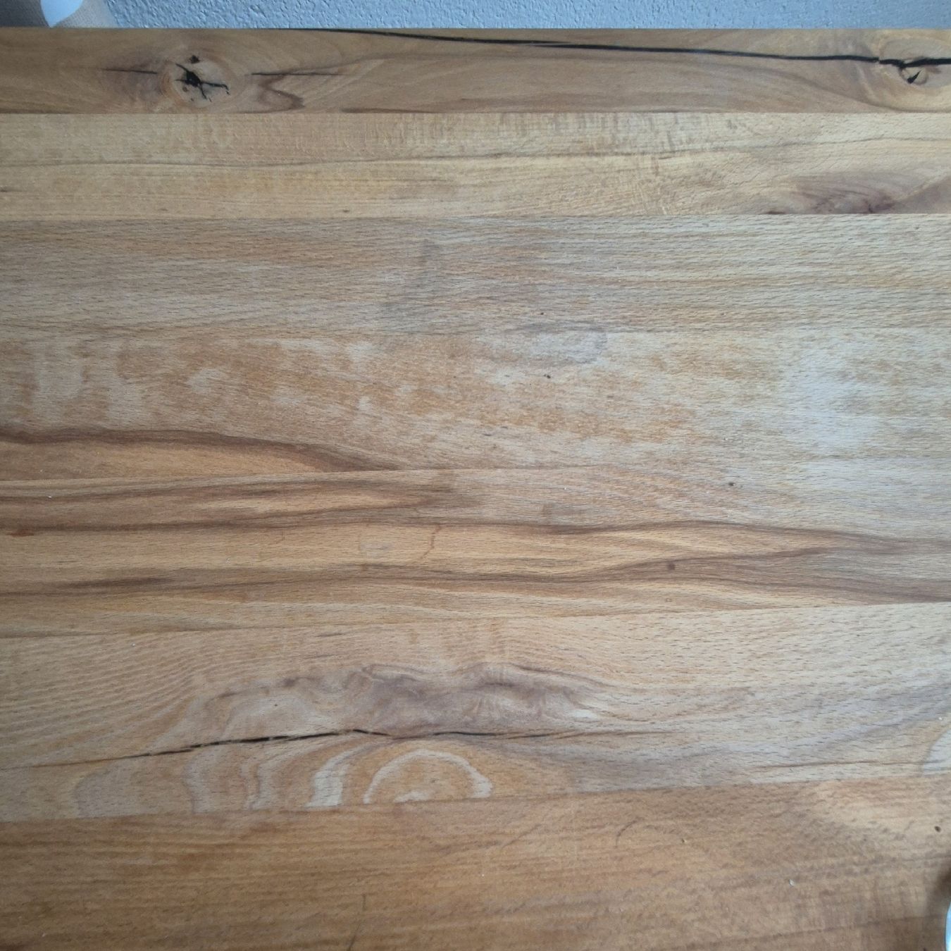 Tavoli: Schöner Holztisch mit 4 Stuehlen – Usato da Jona venduto da MarySommer 2