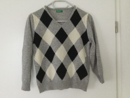 Benetton Pullover V-Ausschnitt Rautenmuster aus Wolle Neu