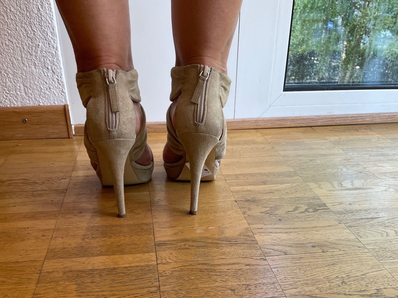 Scarpe da donna: High-Heels - Farbe schilfgrün – Usato da Bern venduto da Lexis6 4