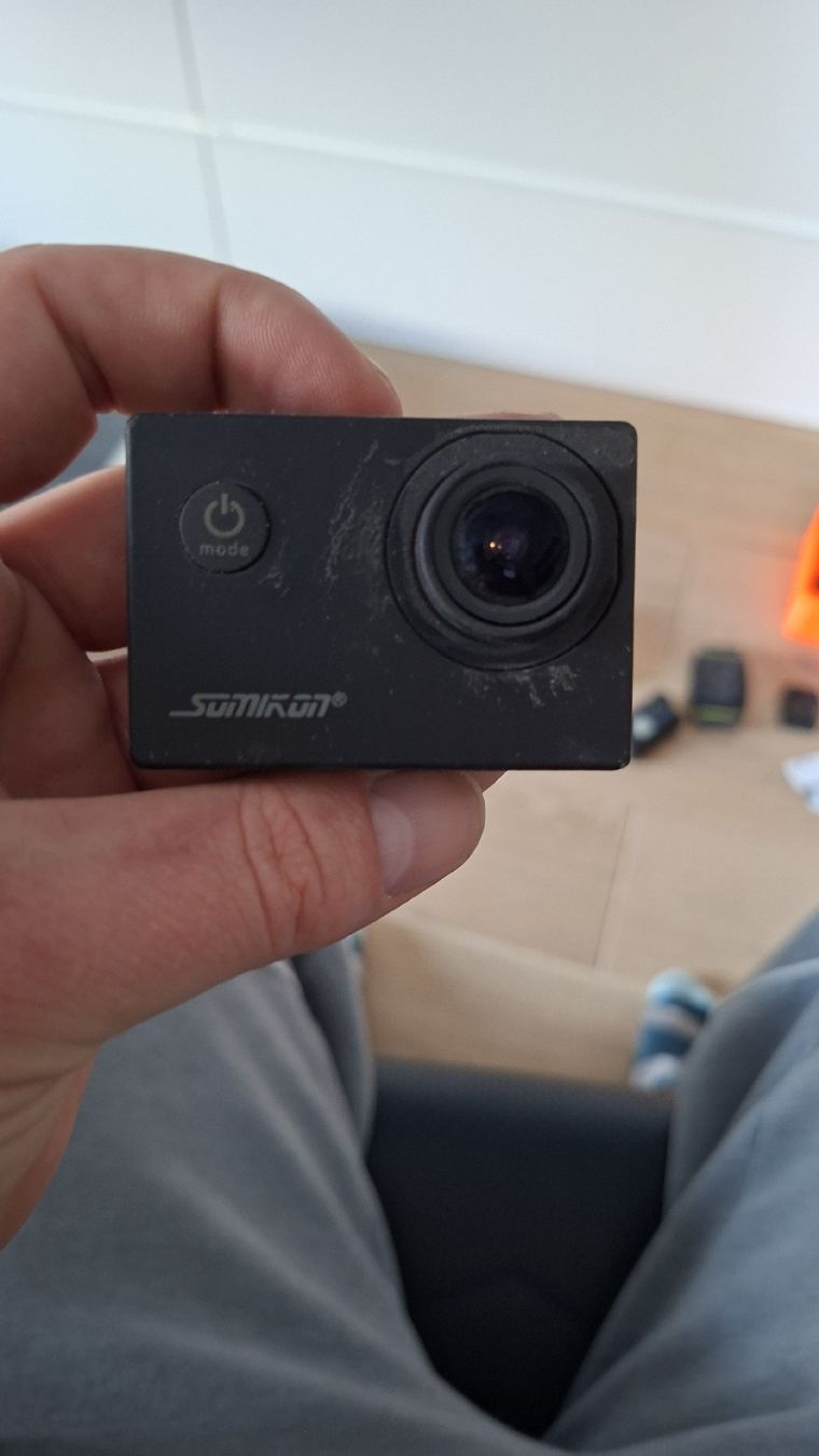 Sony Action Cam: 2x camera embarquée type gopro avec coque – D'occasion à Vérossaz par Thibault1234 1