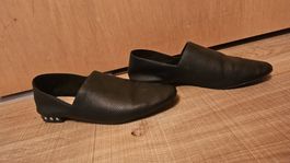 Mocassins noirs cloutés, pointure 36, élégants