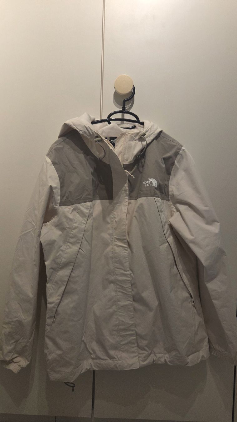 North Face Giacche: Regenjacke The North Face – Usato da Unterkulm venduto da Manubasso