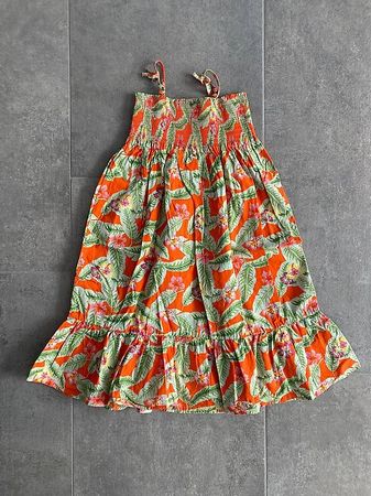 Wunderschönes Mädchensommerkleid (neuwertig, Gr. 134)
