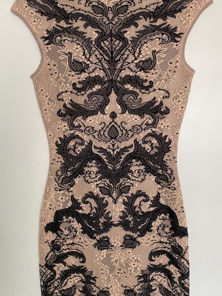Alexander Mcqueen Vestiti: Alexander Mcqueen  Kleid – Usato da Bäch SZ venduto da ruslena29 2