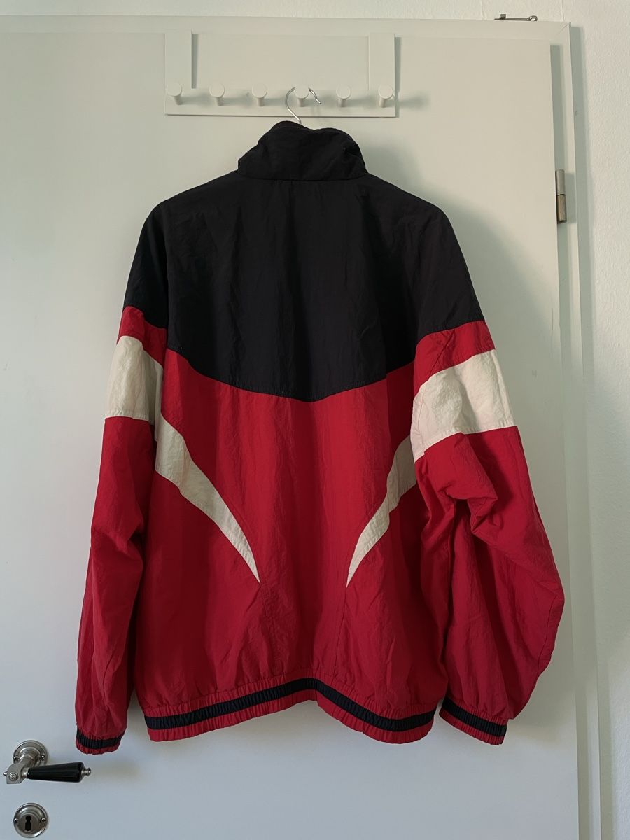 Reebok Vestes: Reebok Trainerjacke – D'occasion à Winterthur par sina852636 1