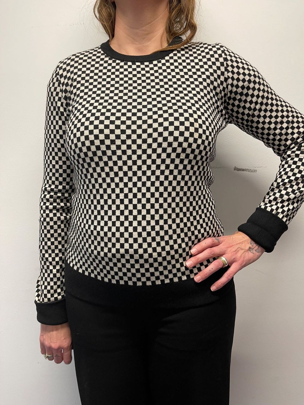 Pulls & Sweat-shirts: STRENESSE Strickpullover mit Schachbrettmuster Grösse L – D'occasion à Zürich par Arche_Brockenhaus 1
