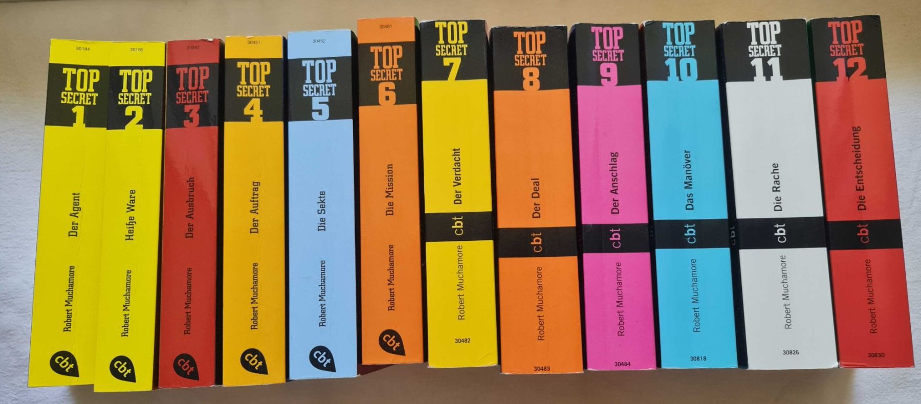 Libri: Robert Muchamore, Top Secret, Band 1-12 – Usato da Zürich venduto da derfish 3