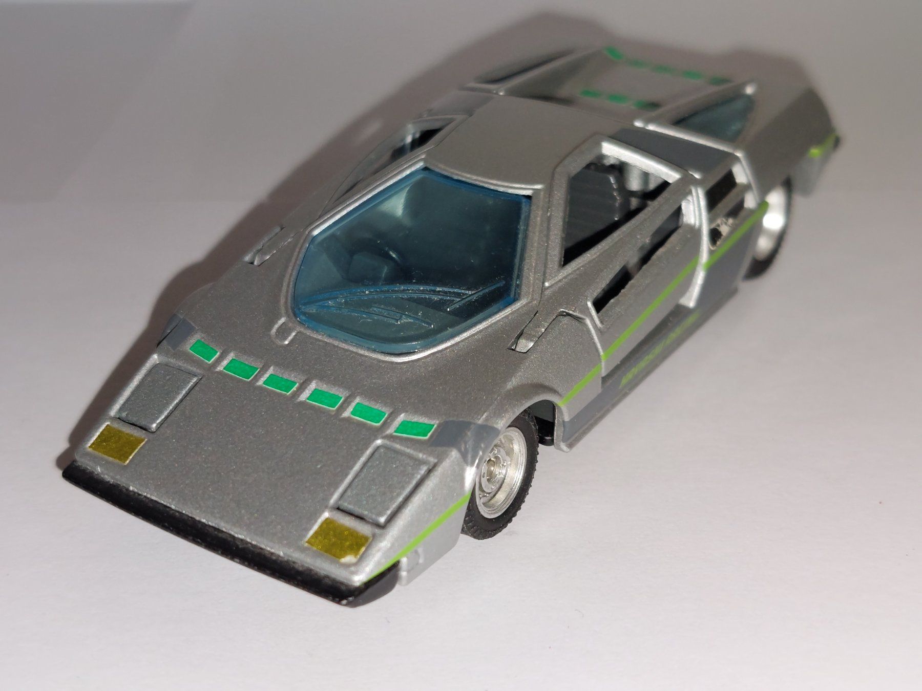 Modellini d'auto: Dome-O 1:40 Tomica Dandy – Usato da Diegten venduto da isetta590
