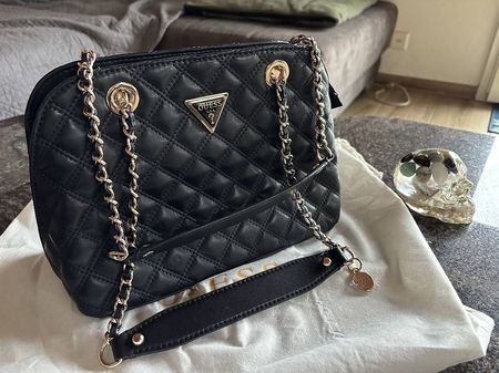Sac Guess Giully Dome Sachtel neuf !