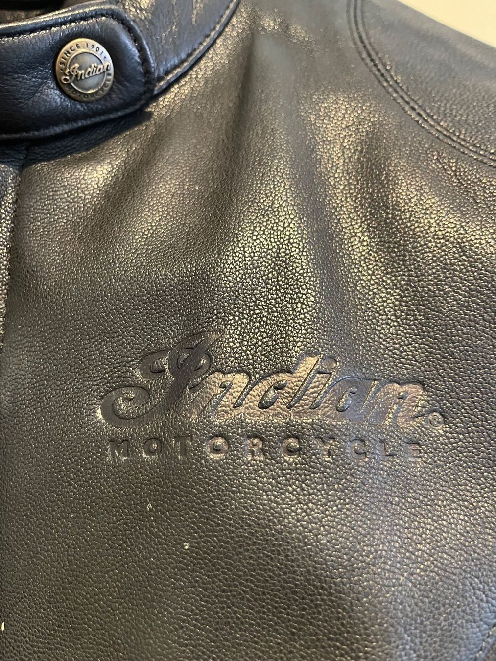 Indian Motorcycle Giacche: Indian Motorcycle Damen Lederjacke S – Nuovo e nell'imballaggio originale da Stüsslingen venduto da Seeed 5
