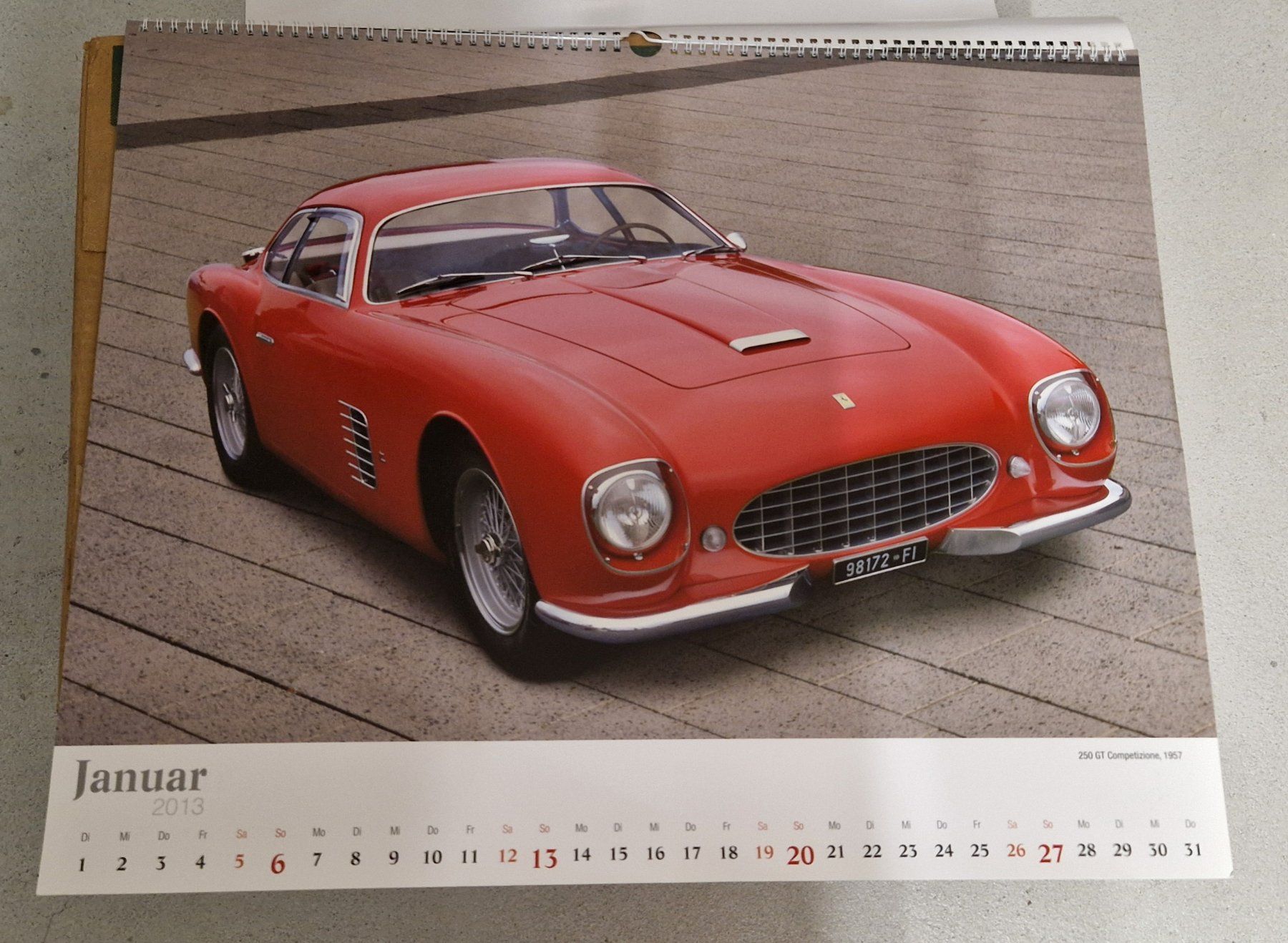 Ferrari Calendari: Best of Maranello 2013 – Usato da Hildisrieden venduto da Anthosa3 1