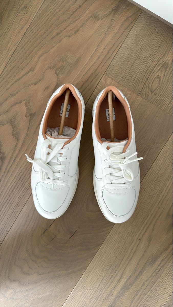 Scarpe da donna: Leder Turnschuhe VON FitFlop – Nuovo (secondo la descrizione) da Meilen venduto da Vtamara 3