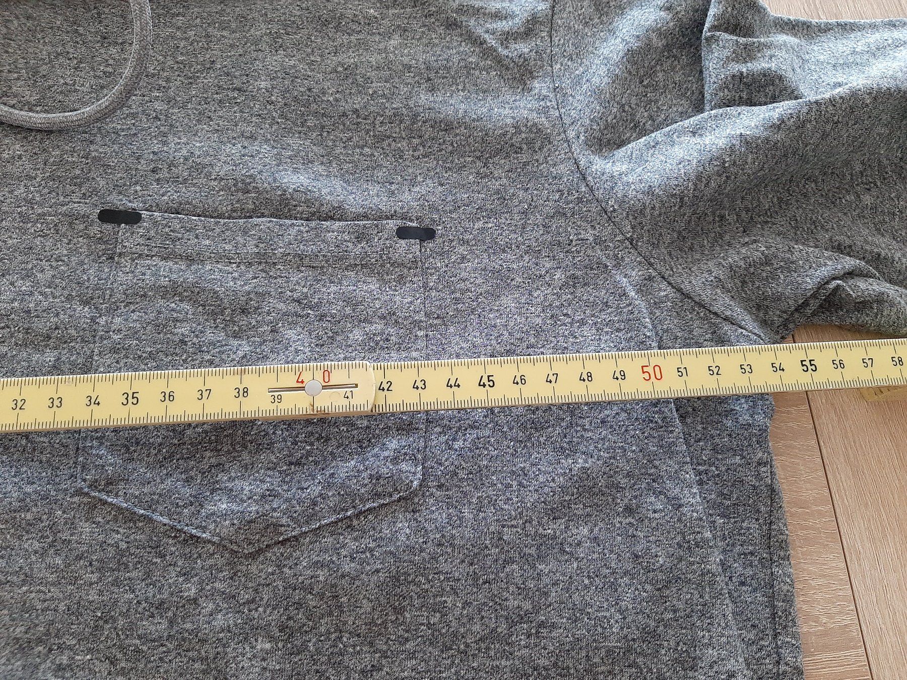 Quiksilver Maglioni & Felpe: Quiksilver Kapuzenpullover grau Grösse L , dünner Pulli – Usato da Menziken venduto da Rien1 5