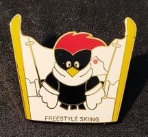CC453  Pin Winter Asian Games AOMORI 2003 - Freestyle Skiing