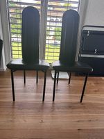 2 italienische Designerstühle  40 CHF