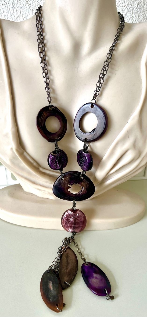 Catenine: TOLLE STATEMENT KETTE MIT LANGER QUASTE – Usato da Ruswil venduto da artbyhand 1