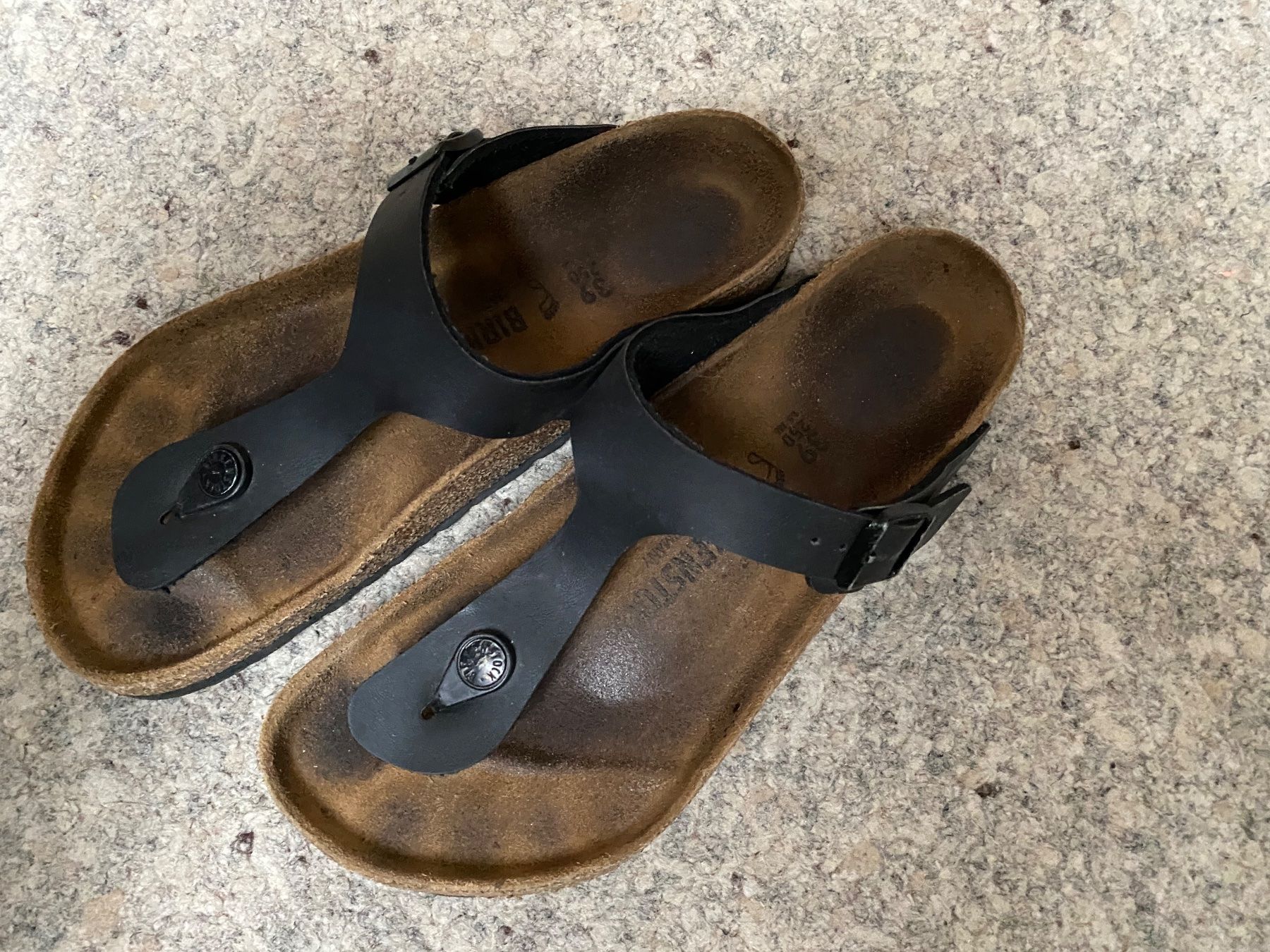 Birkenstock Scarpe da donna: Birkenstock Gizeh Gr. 39 – Usato da Wattwil venduto da edel88 1