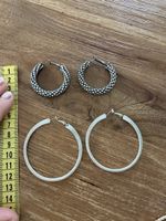 Modeschmuck: 2 Paar Ohrringe Creolen, Silberfarben, Neu! (51