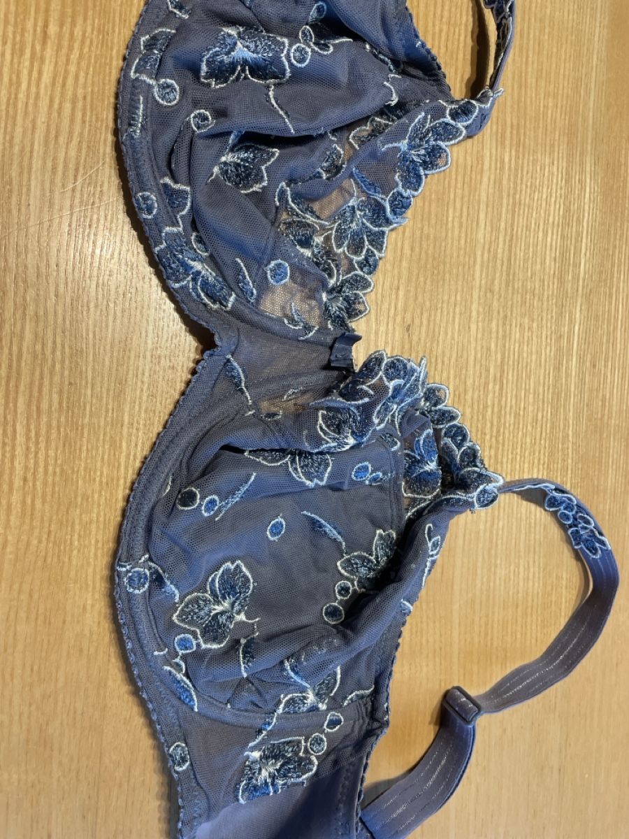 Sonstige Unterwäsche: BH primadonna 80D – Gebraucht aus Wattwil von Weinachtsmann
