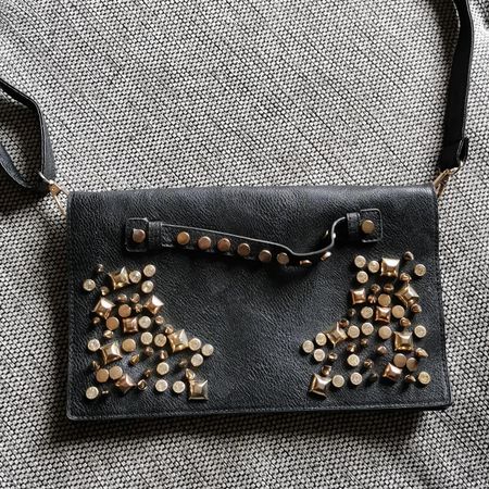 Schwarze Leder Umhängetasche Nieten Glitzer Party Clutch