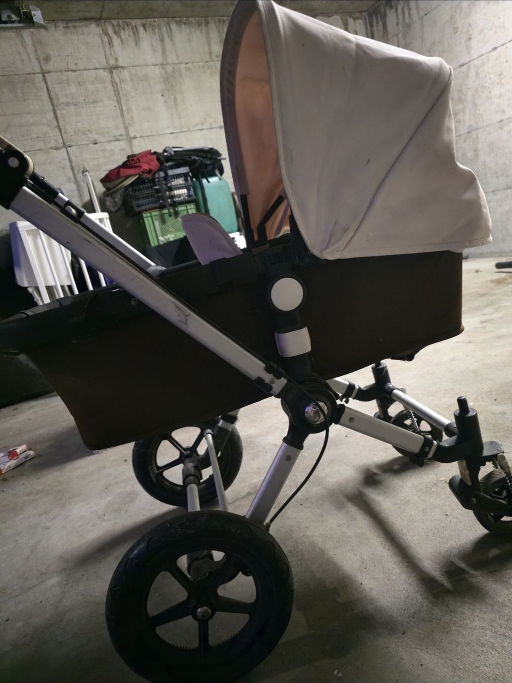 Bugaboo Poussette: Bugaboo  Kinderwagen  – D'occasion à Eriswil par jud_2bqd 3
