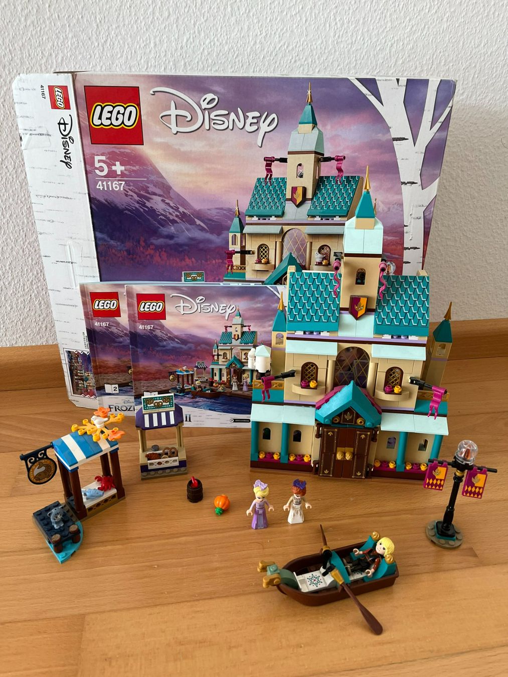 Lego Baukästen: Lego 41167- Schloss Arendelle – Gebraucht aus Muttenz von Juvenile33