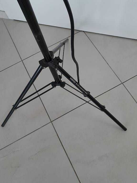Treppiedi & Teste: Super WALIMEX - Daylight 150 mit WT-803 200 cm Stativ – Usato da Erlenbach ZH venduto da Chnolli 2