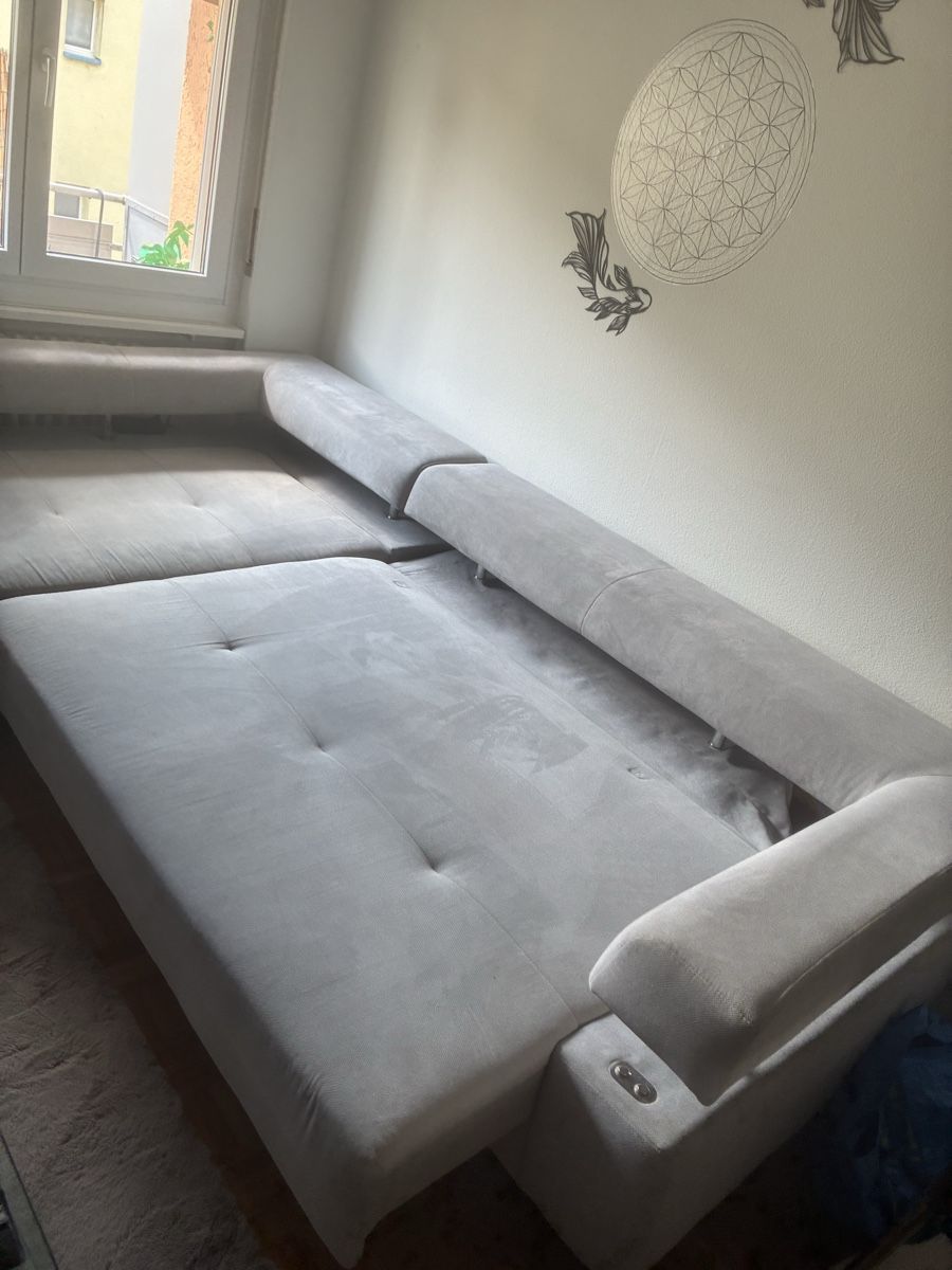 Divani: Sofa elektrisch ausfahrbar – Nuovo e nell'imballaggio originale da Niederbipp venduto da Ffwch 2