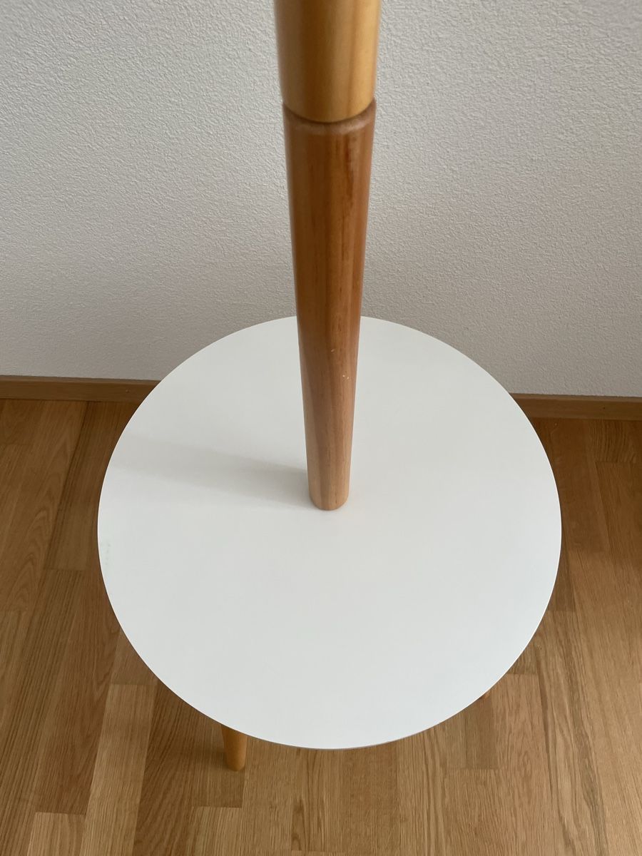 Porte manteau: Kleiderständer/Garderobenständer Holz – D'occasion à Urdorf par spacemetalfantasy 2
