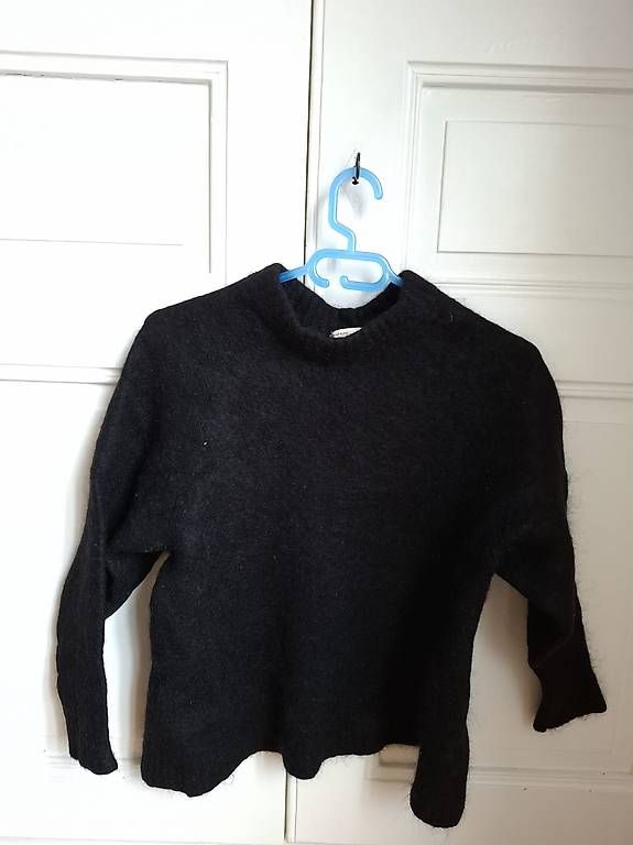 Maglioni & Felpe: Schwarzer Winterpullover Damen (XS) – Usato da Bern venduto da mit_w2v8