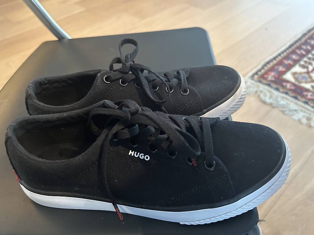 Hugo Boss Scarpe da donna: Hugo sneakers 38 – Usato da Zürich venduto da Noha101 1