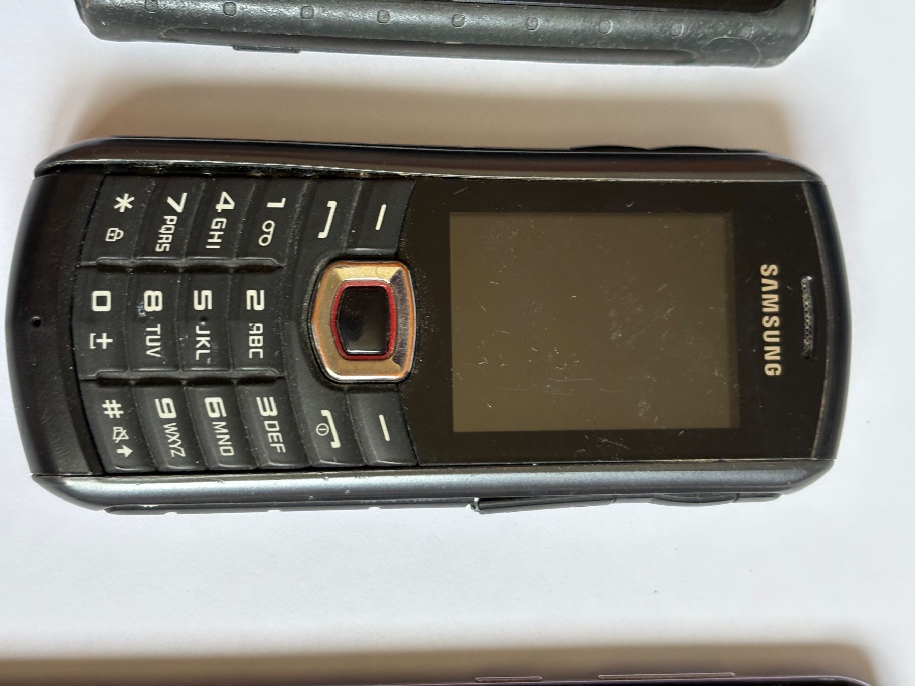 Samsung Handys / Smartphones: 3 alte Samsung Handys – Defekt aus Wangen b. Olten von oldies6 5