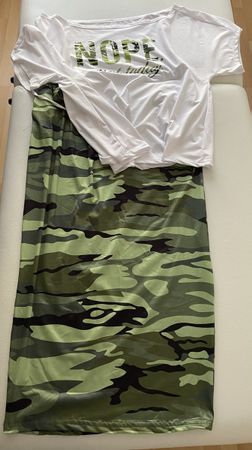 Jupe und Shirt Gr 44 neu