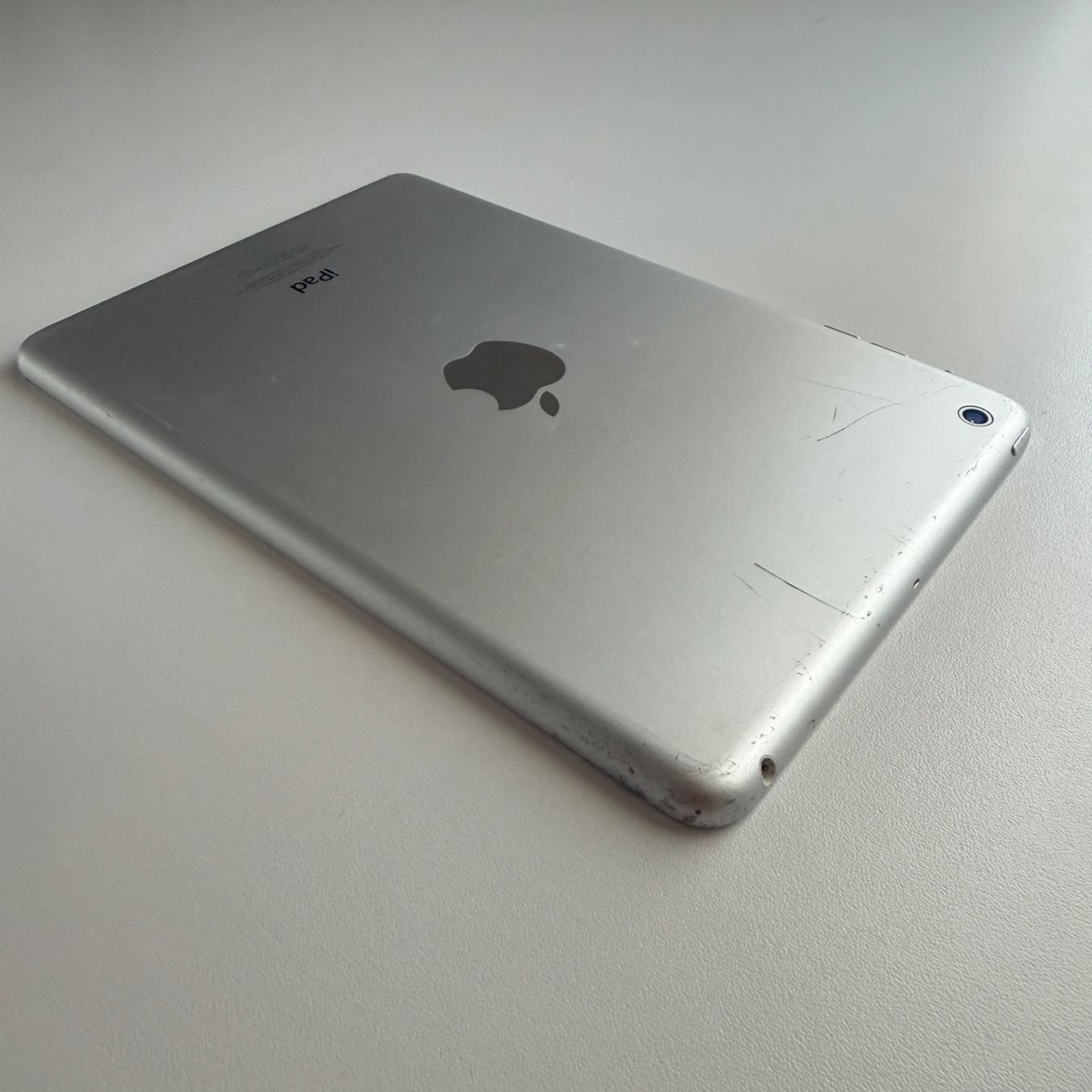 Apple Tablet PC: iPad Mini Wi-Fi A1432 Weiß Silber 16GB – Usato da Basel venduto da MY.AIRPODS.SHOP 8