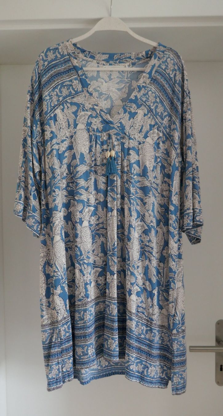 Tuniken: Tunika / Kleid / Strandkleid Gr. L, Viskose – Gebraucht aus Port von uzuku