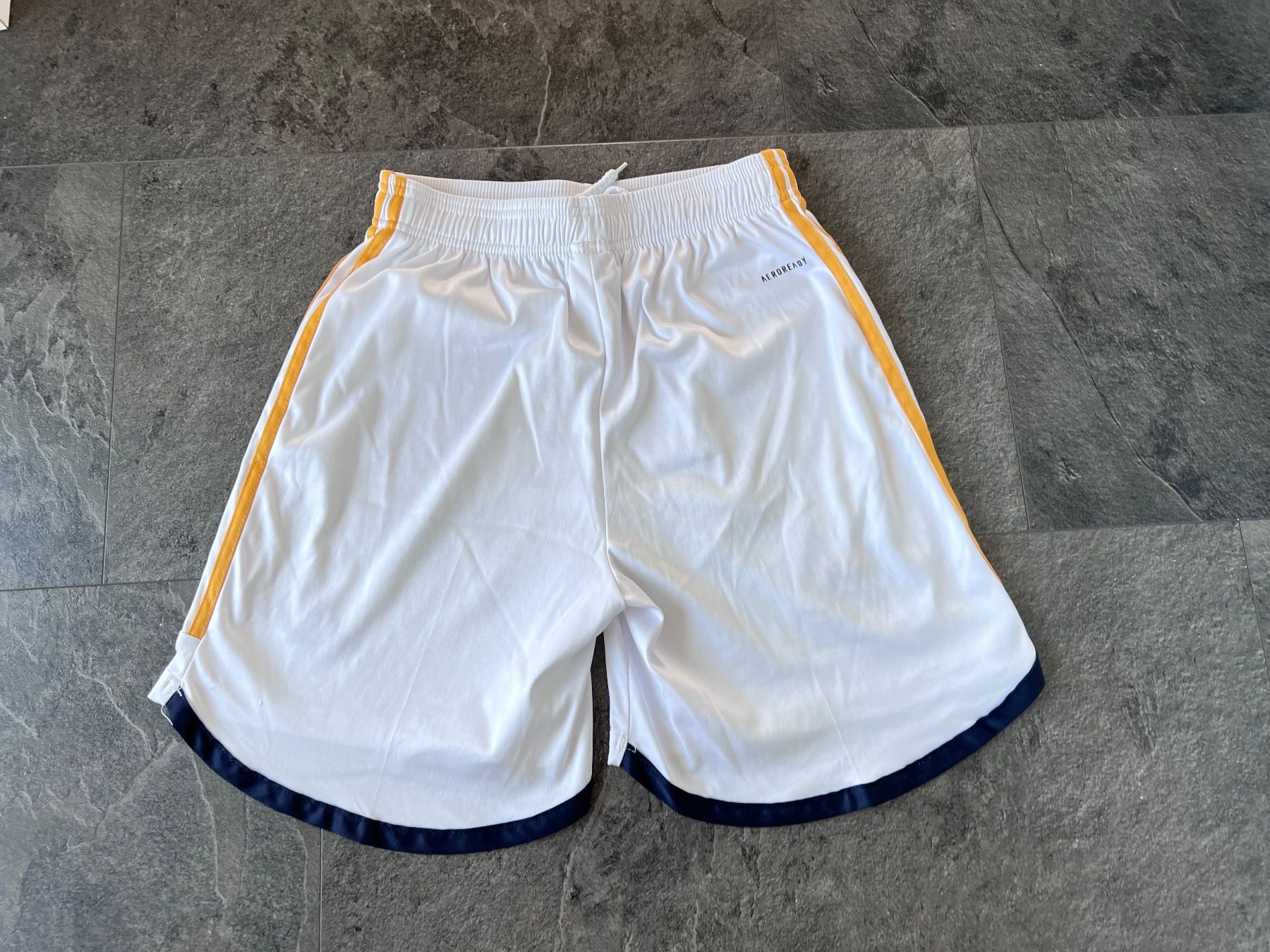 Hosen: Fußballhose , S, neuwertig – Neu (gemäss Beschreibung) aus Walzenhausen von Cerna007 2