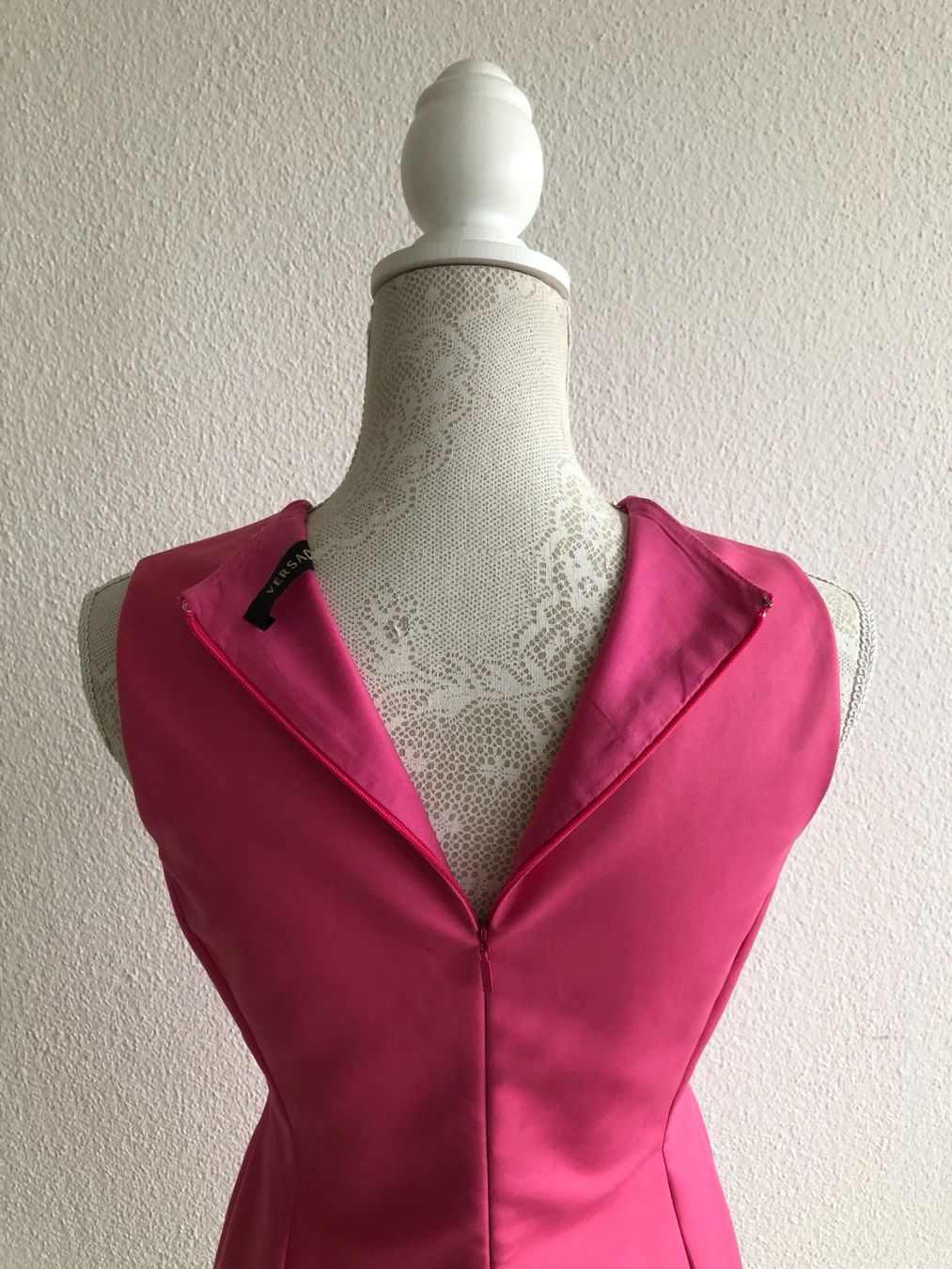 Versace Vestiti: Versace Kleid Grösse IT42 – Usato da Oberkulm venduto da Seaside2018 2