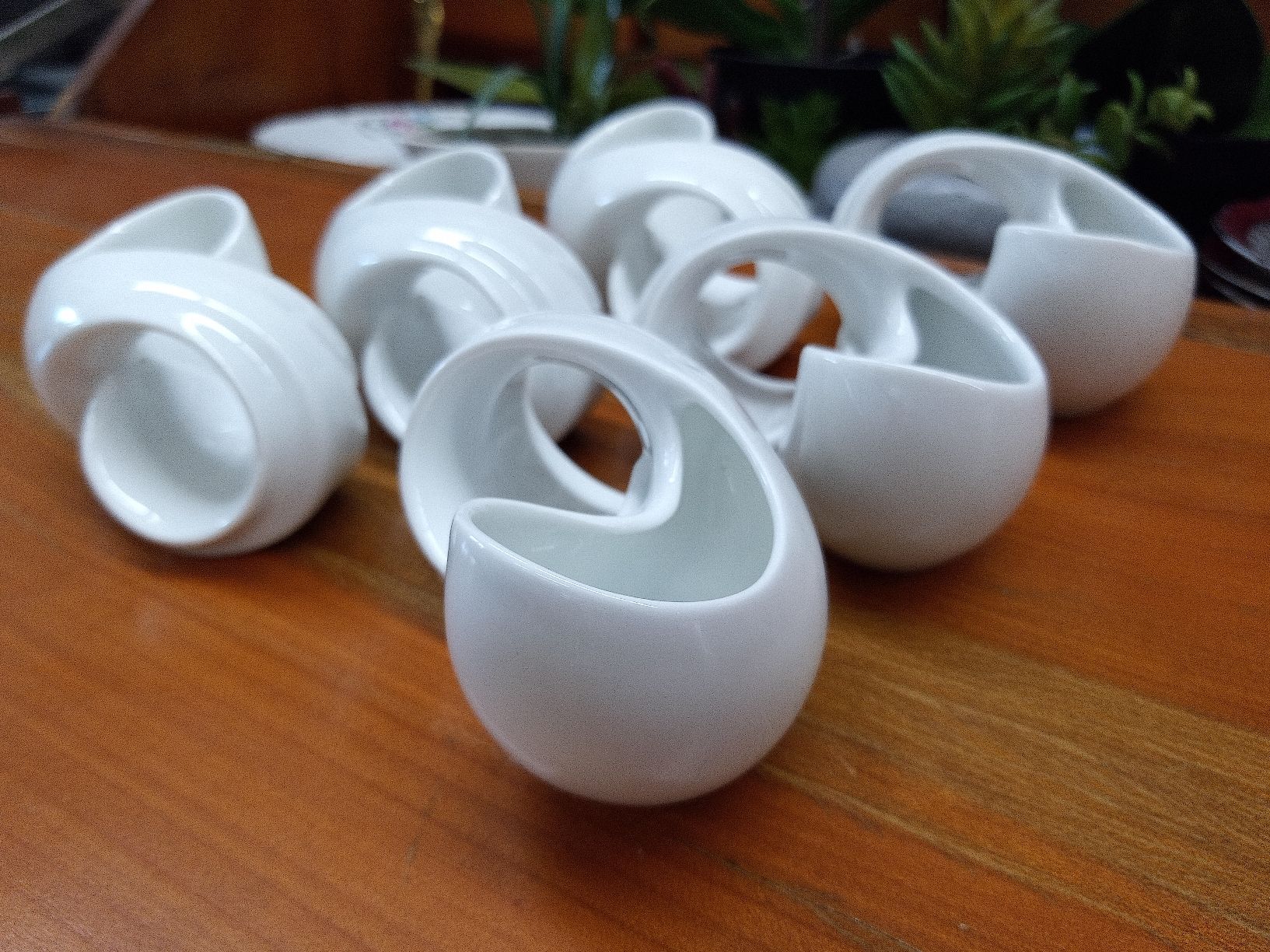 Sonstige Dekorationen & Accessoires: 6x Rosenthal Serviettenring mit Mini Vase – Gebraucht aus Reiden von Zofi-Brocki 3