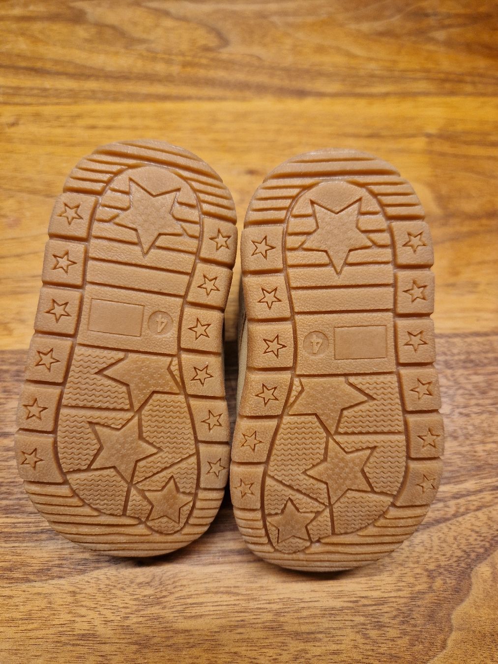 Scarpe per ragazzi: Herbstschuhe mit Dino – Usato da Basel venduto da Alekto 2