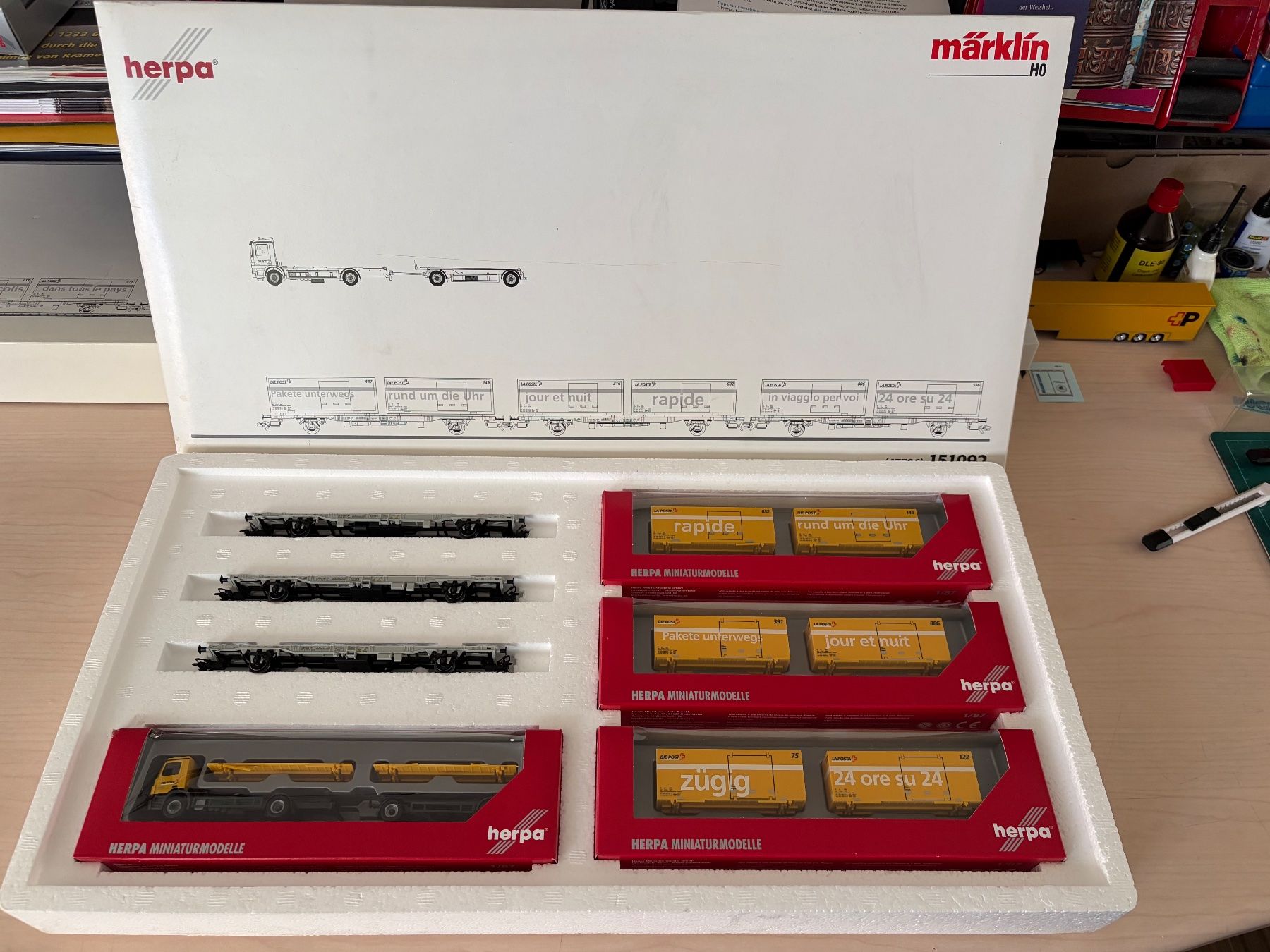 Märklin Modellini di ferrovie: Märklin 47706 / Herpa 151092 Post Set 2 – Usato da Felben-Wellhausen venduto da Mobil01