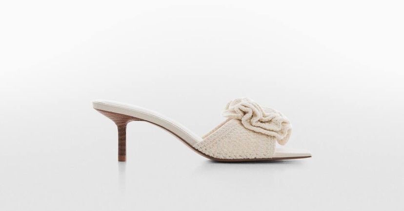 Mango Damenschuhe: MANGO süsse Sandale mit Häkelblume - neu - – Neu (gemäss Beschreibung) aus Jona von vanessasupermarket20 6