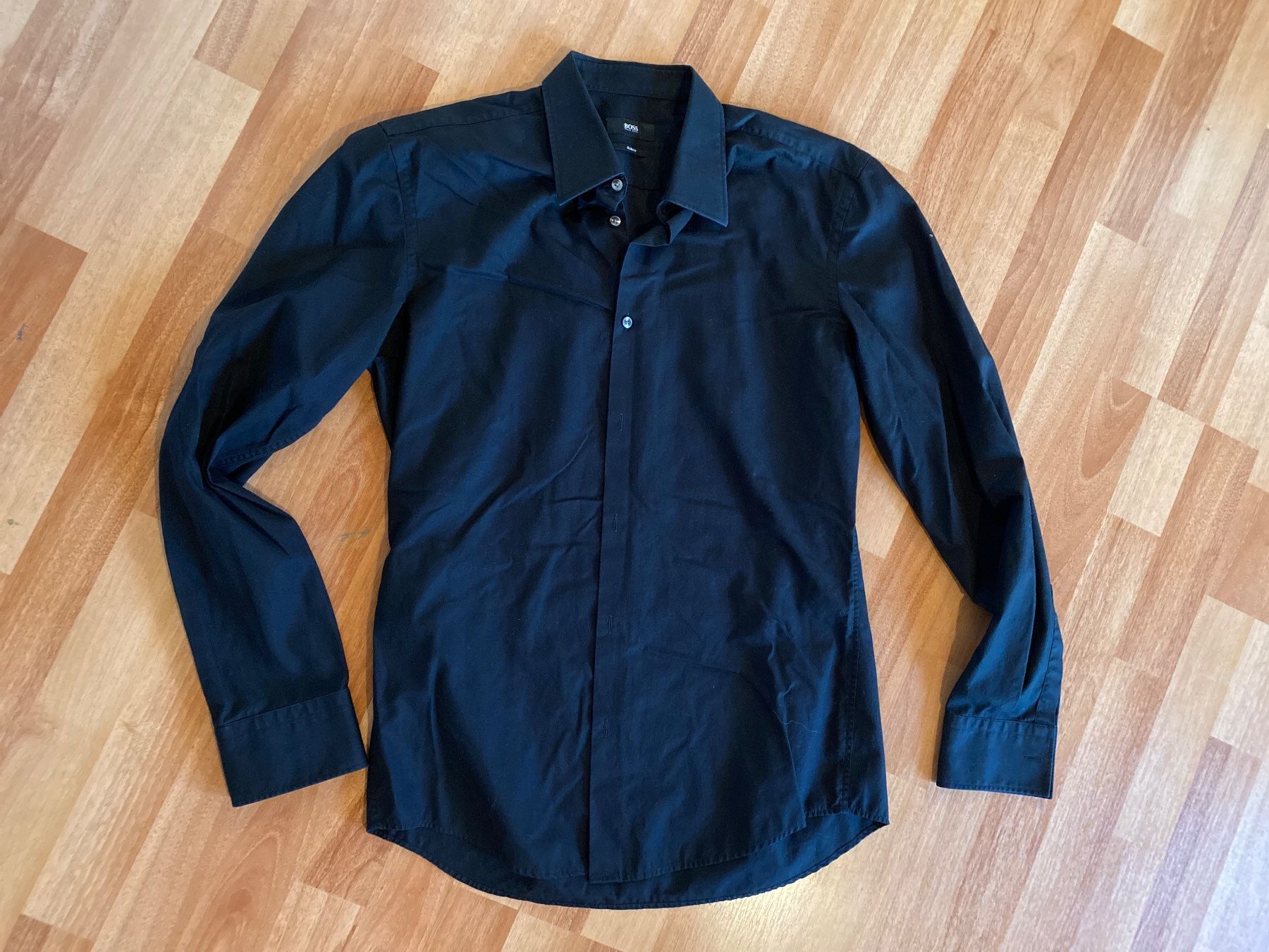 Hugo Boss Hemden: Hugo Boss Hemd Gr. 39 slimfit schwarz – Gebraucht aus Heiden von fam_797q