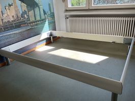 Bettrahmen Holz mit Metallfüssen 140x200cm