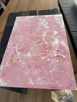 Abstraktes Gemälde in Rosa- und Goldtönen, ein Blickfang