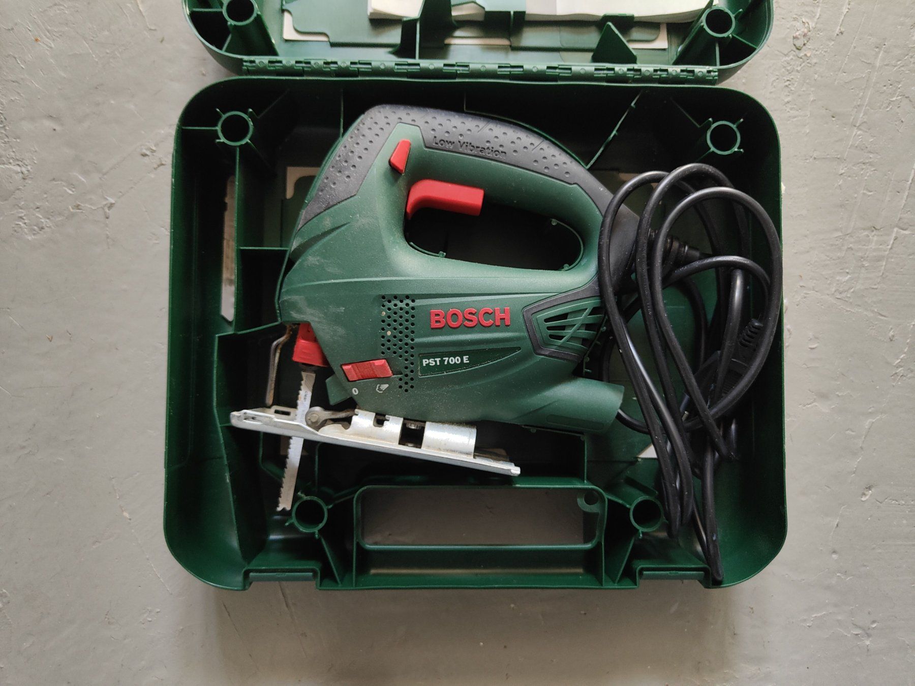Bosch Seghe: Stichsäge Bosch PST 700 E – Usato da Zuchwil venduto da Soundman2 2