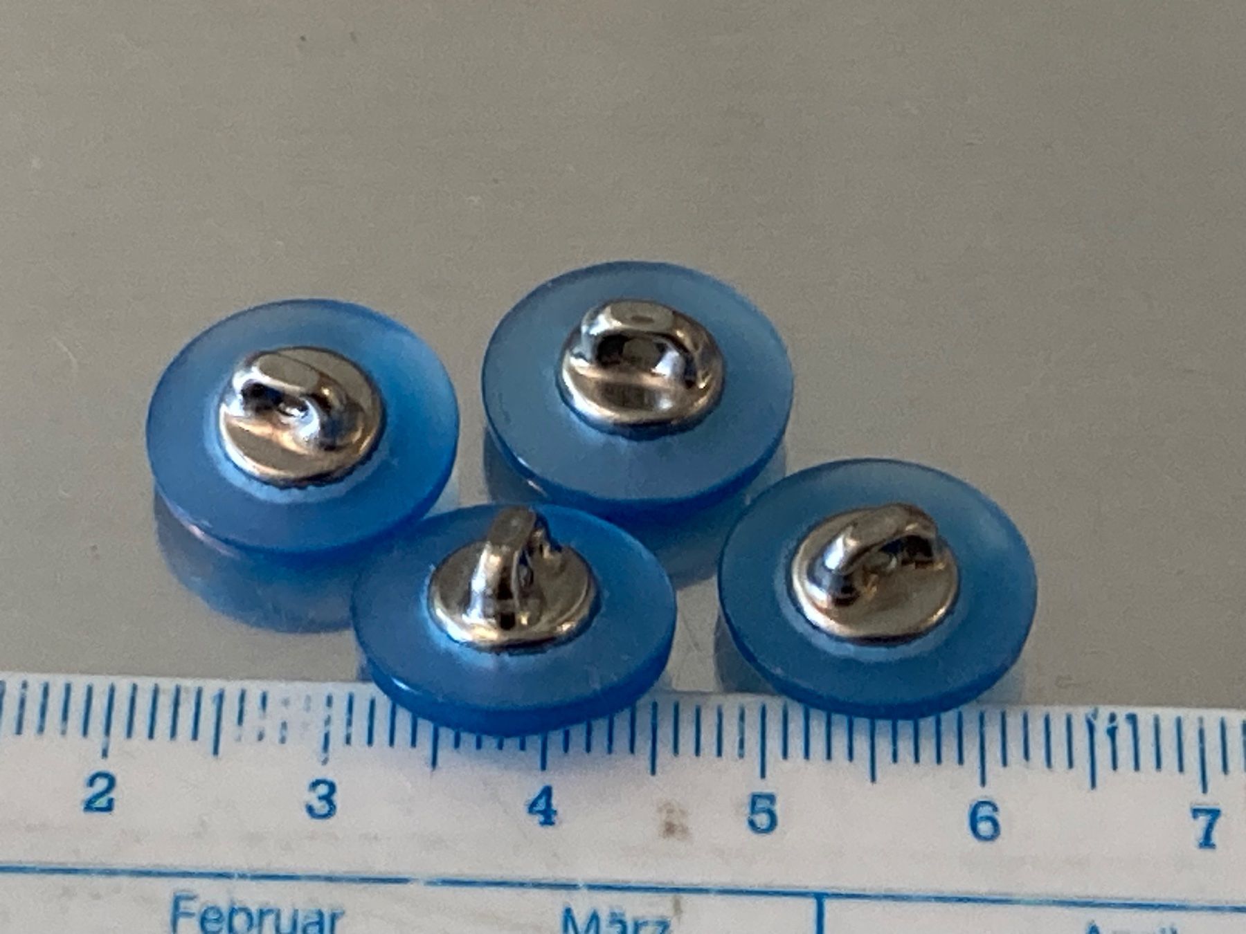 Bottoni: Boutons bleus facettés métal vintage – Usato da Marly venduto da Antigona71 3