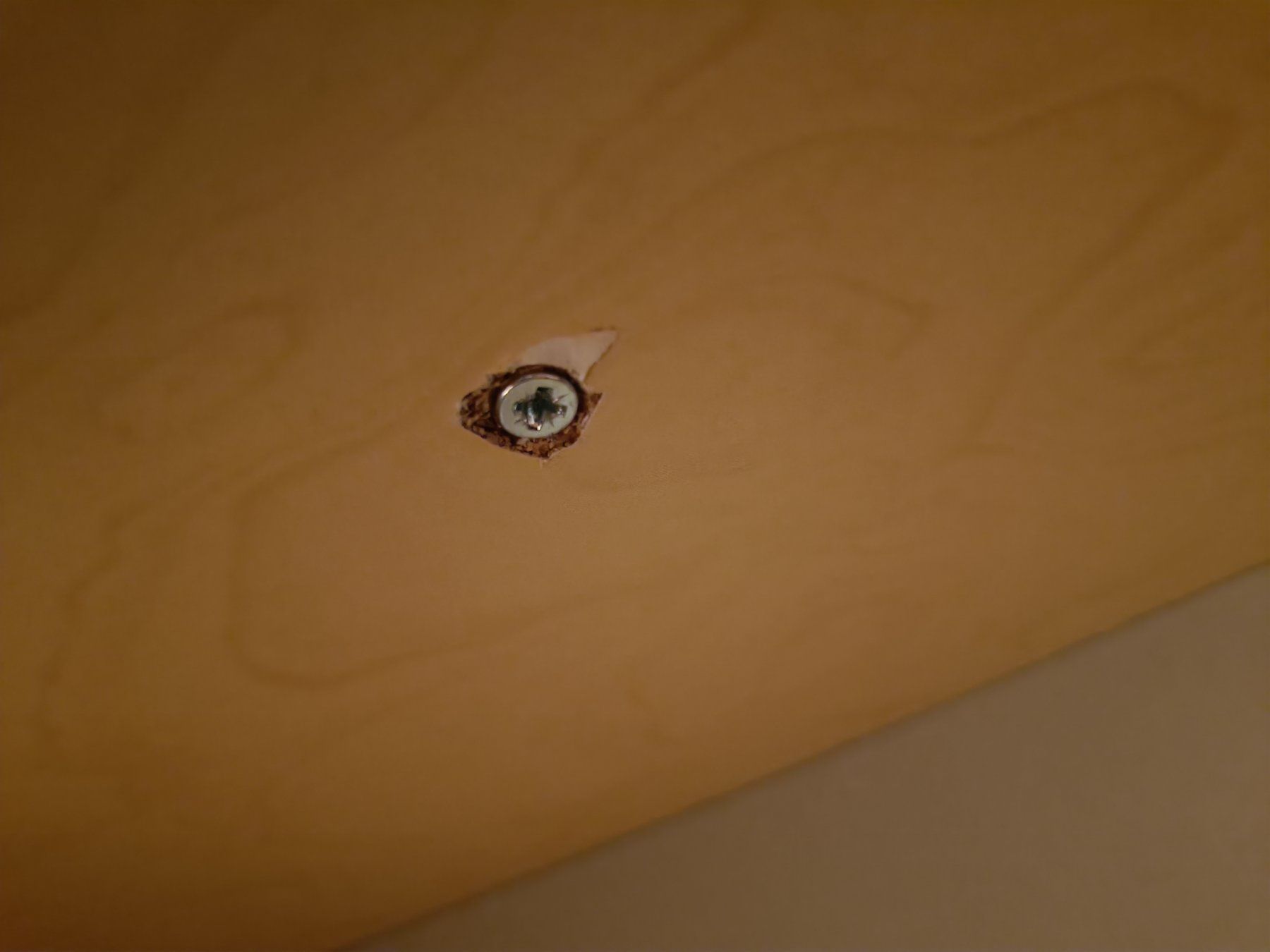 Ikea Cassettiere: Schlichte Kommode (Eichenfurnier) mit 6 Schubladen – Usato da Zürich venduto da Atelier.Second 9